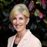 Kimberly Zver, Sun Life International 核保及客戶業務主管